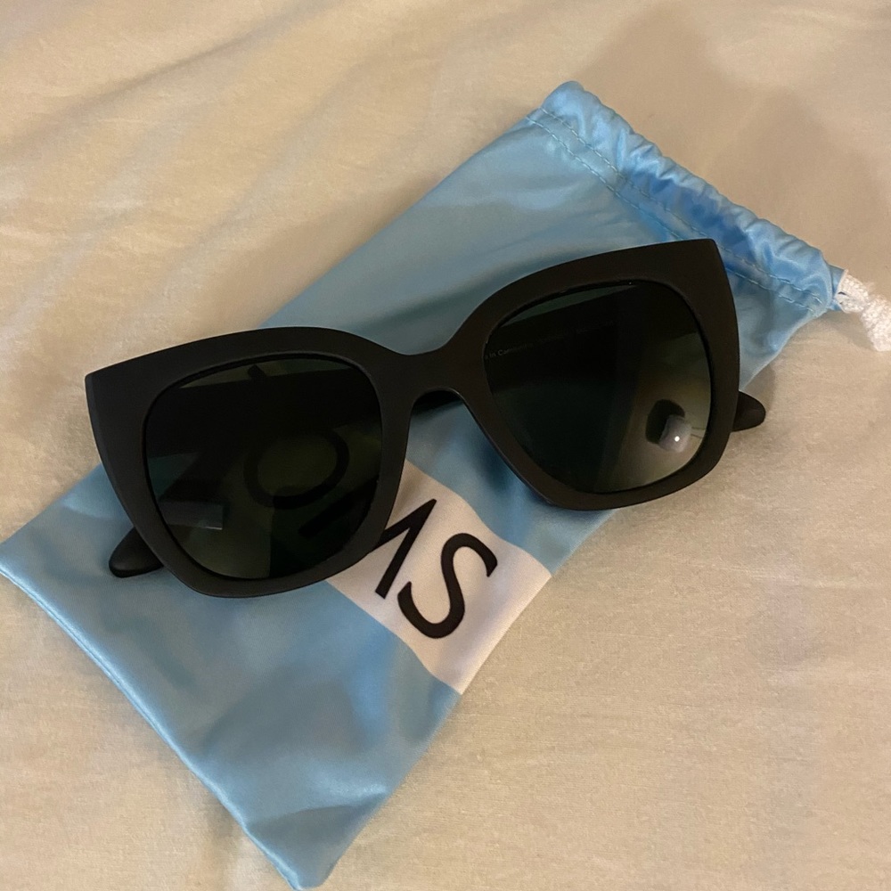 Tom’s Matte Black Sunglasses